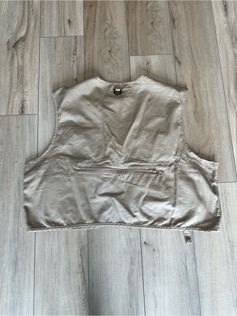 Ausable Tan Multi-Pocket Field Vest - Picture 2 of 3